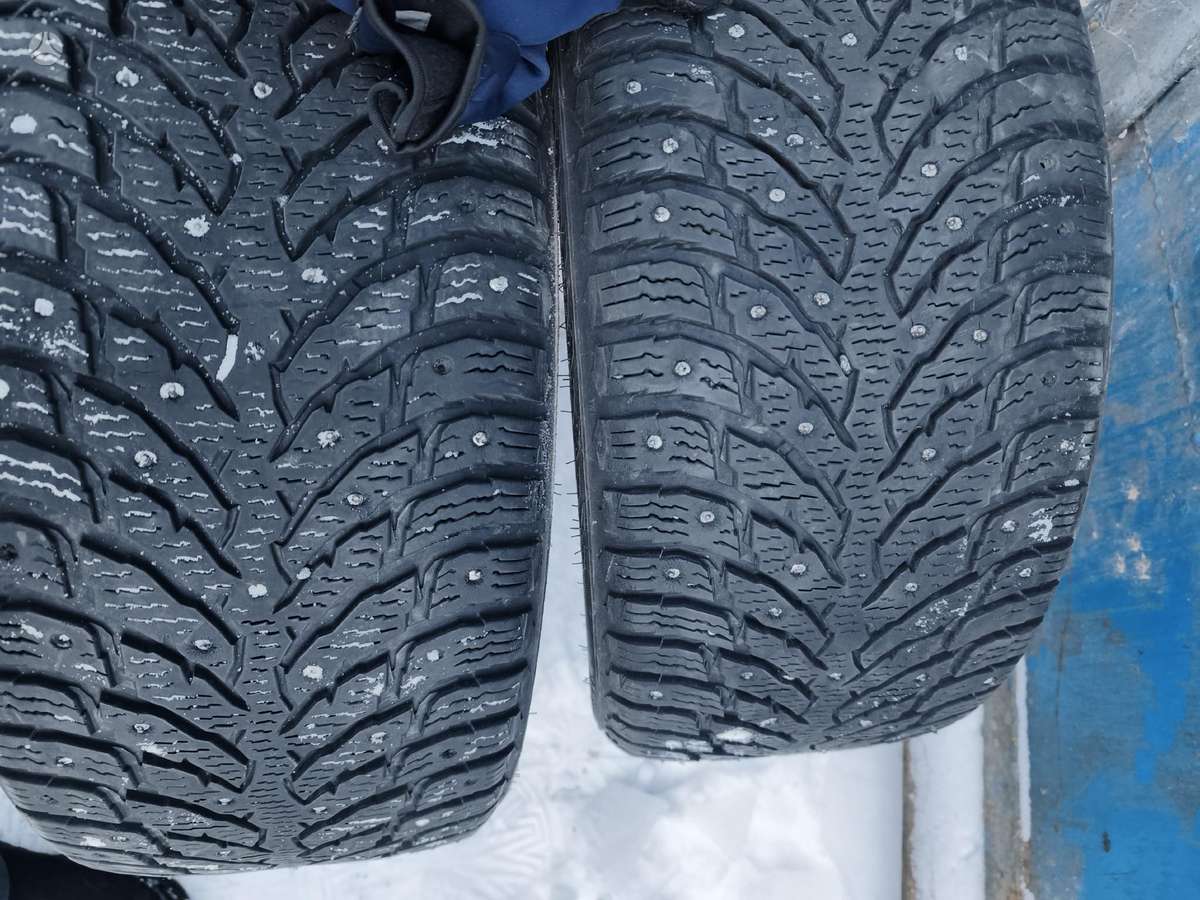 Nokian, winter 235/40 R19