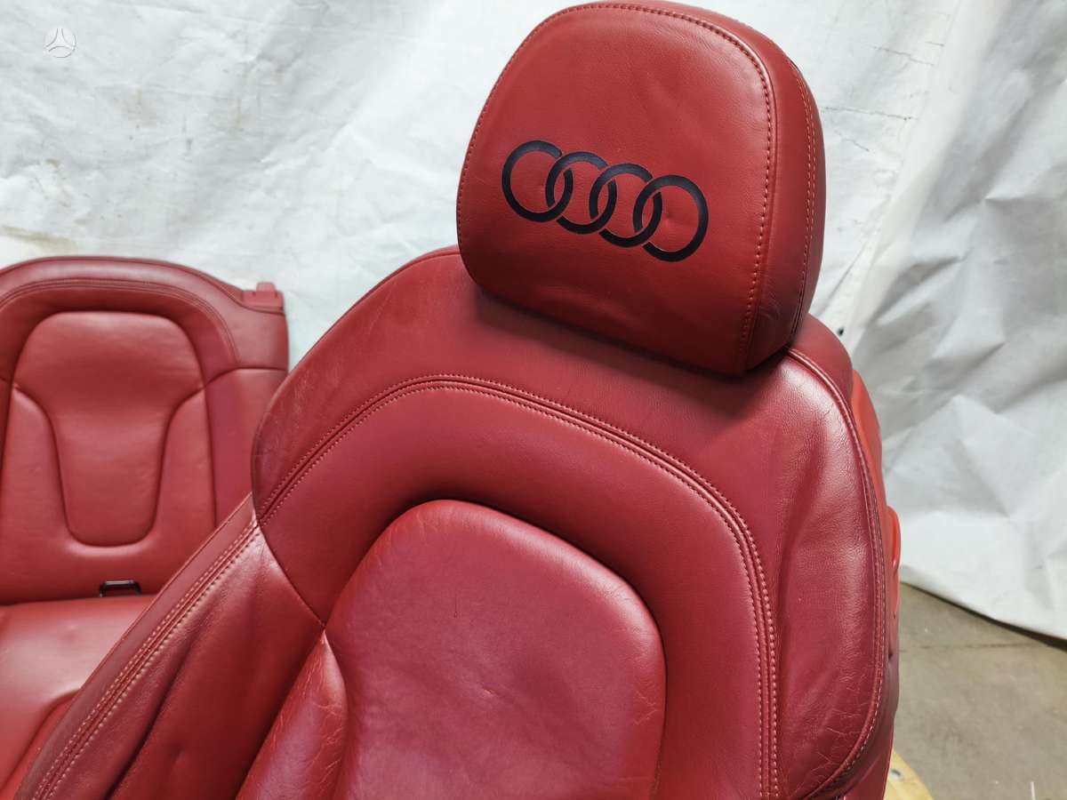 Audi TT dalimis. id 70713
