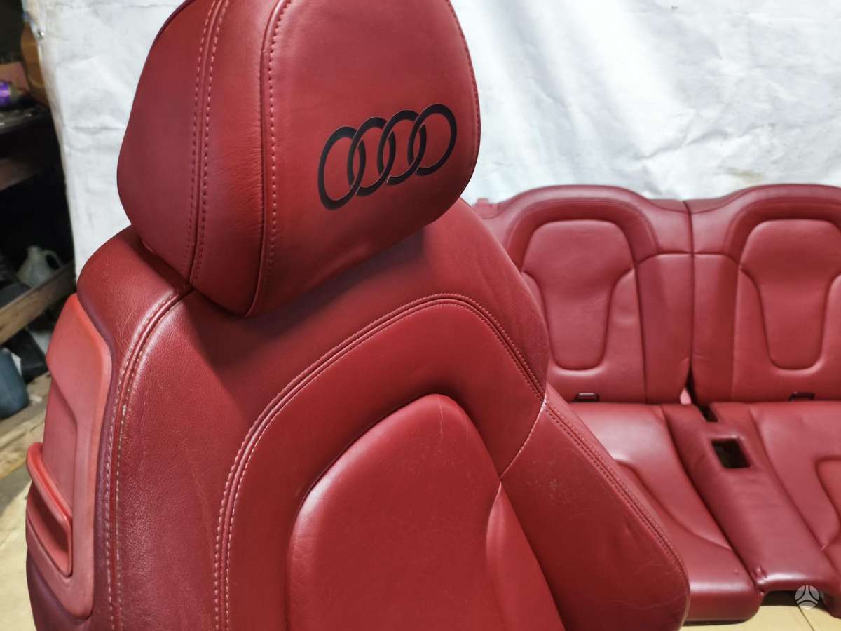Audi TT dalimis. id 70713