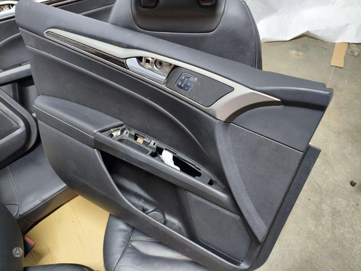 Ford Fusion dalimis. id 70734