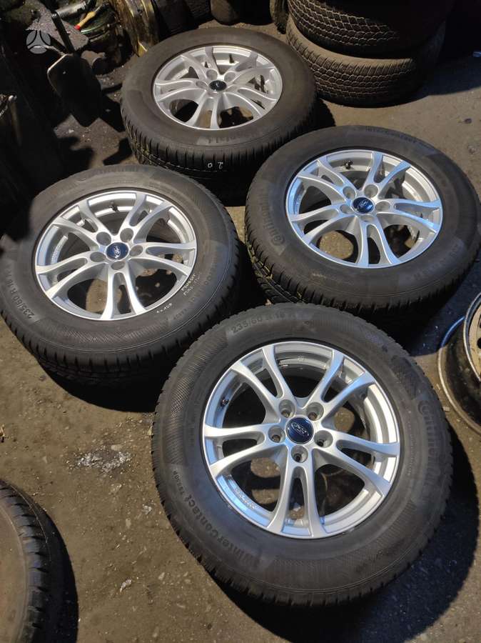 Semperit UniversaliosZiemines, žieminės 235/60 R16