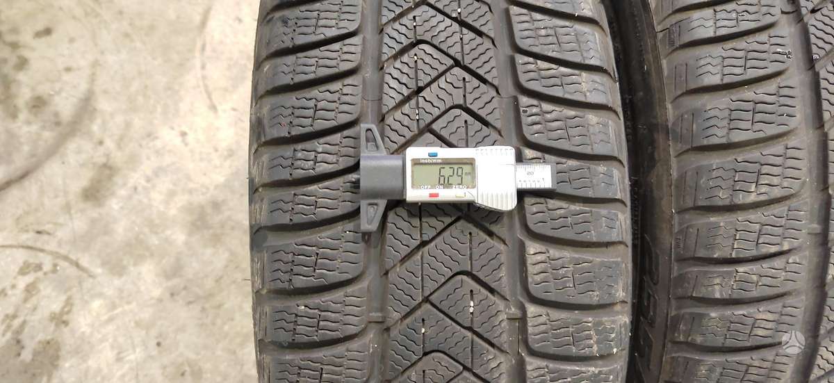 Pirelli Soto Zero 3, winter 205/50 R17