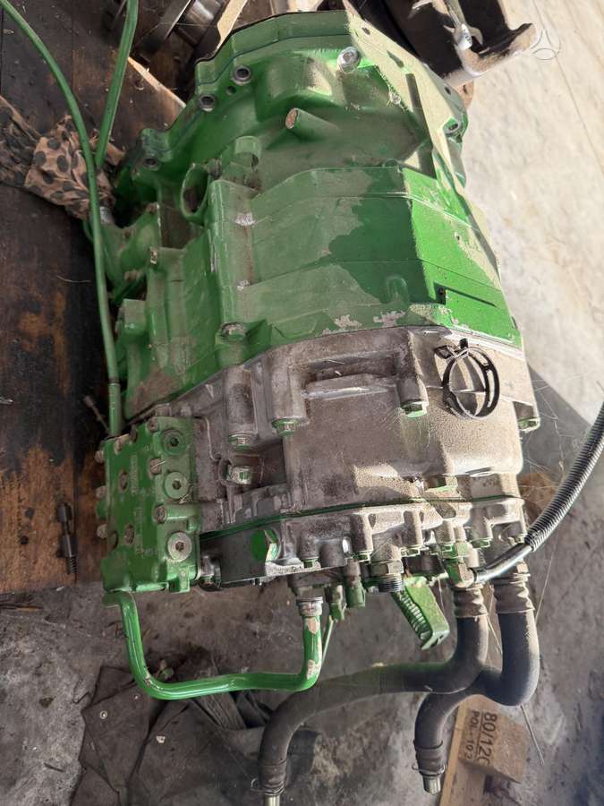 John Deere 6420,6910,6150R