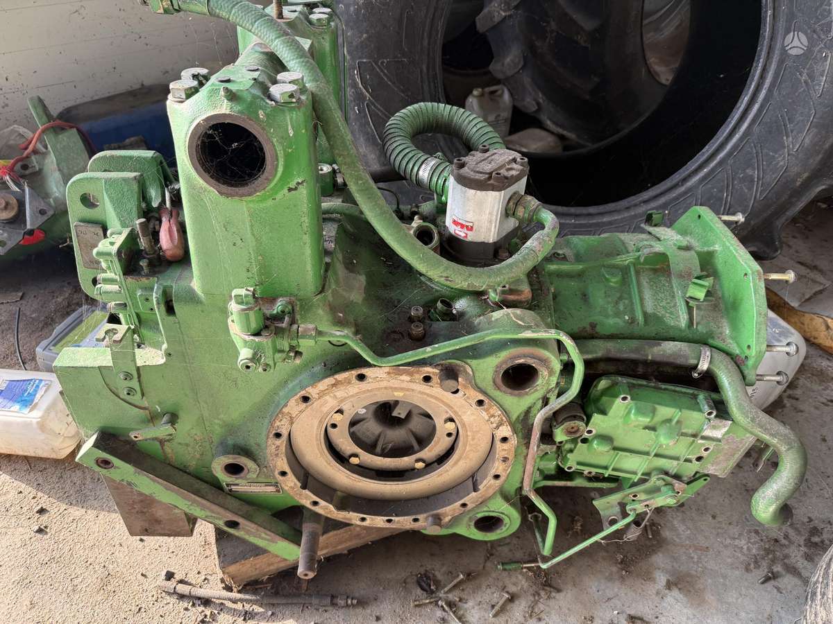 John Deere 6420,6910,6150R