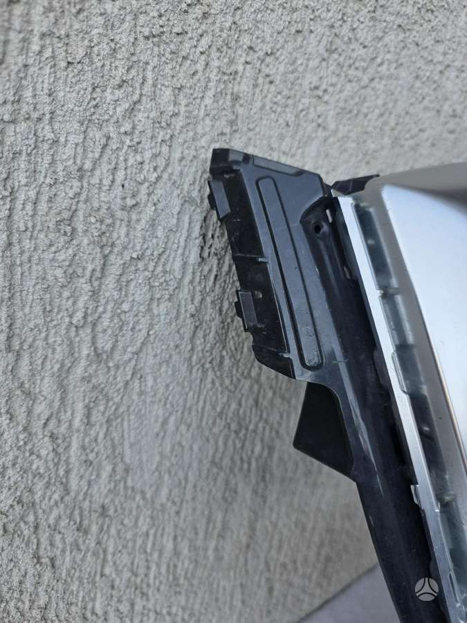 Audi Q2, 81A853651H, front grill