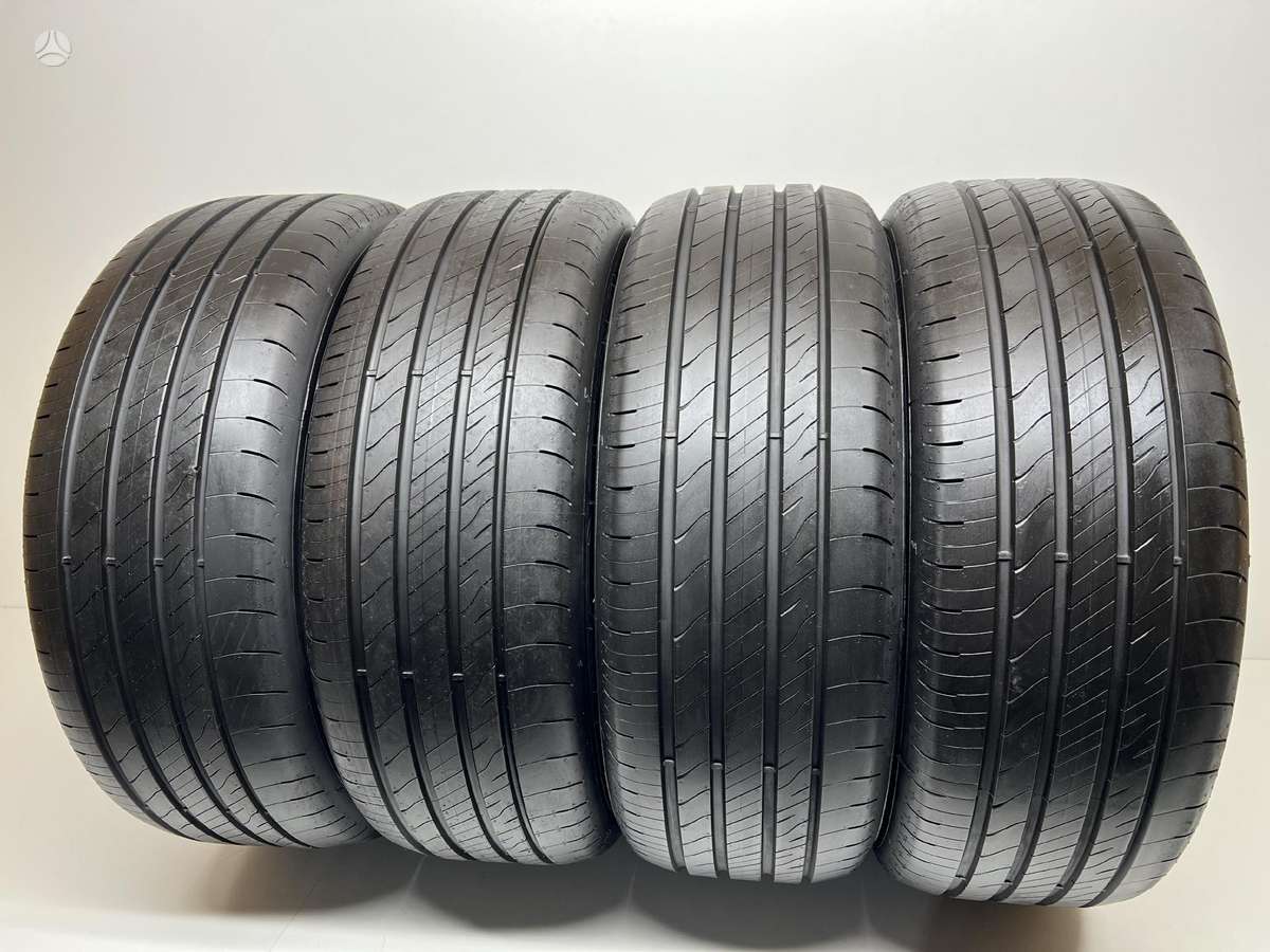 Goodyear EfficientGrip 2 2024m, летние 215/55 R17