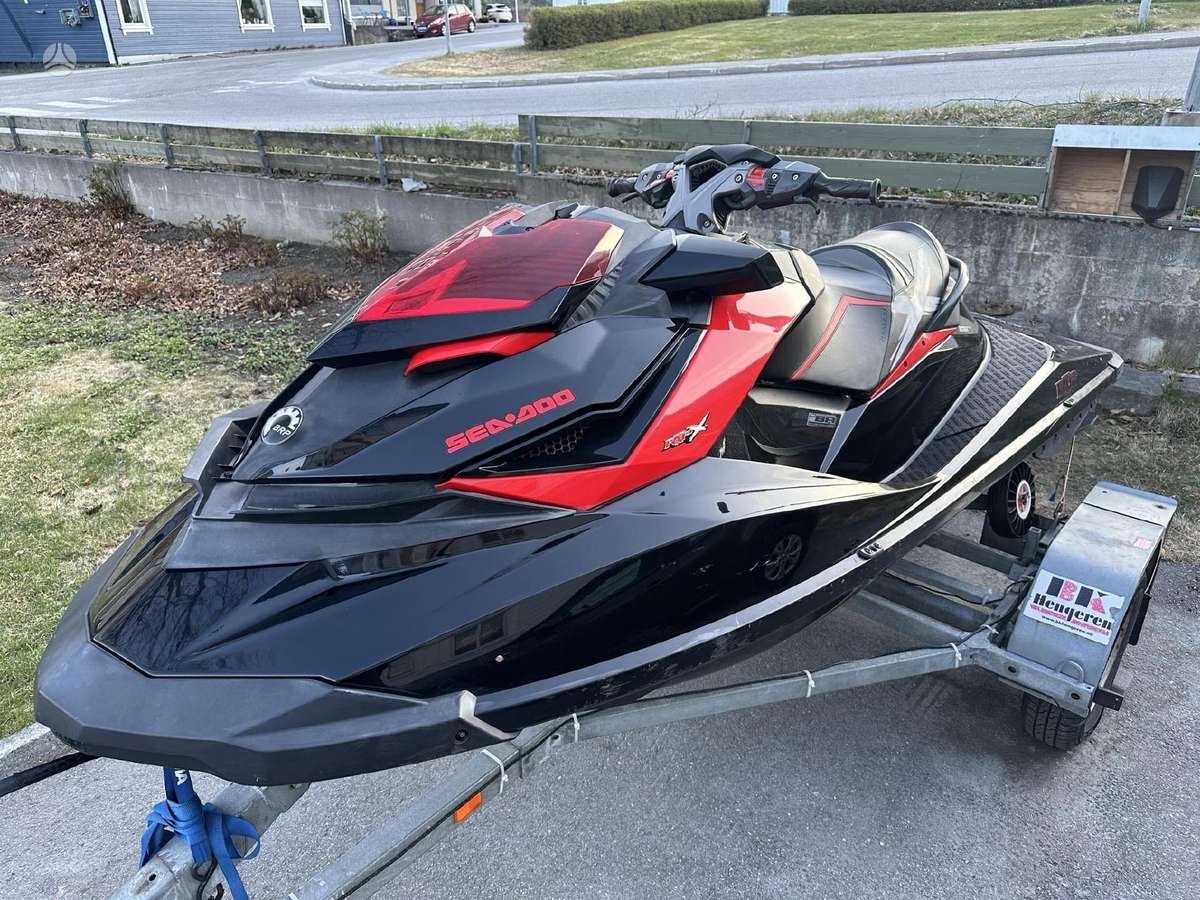 Sea-Doo Rxp, jet skis