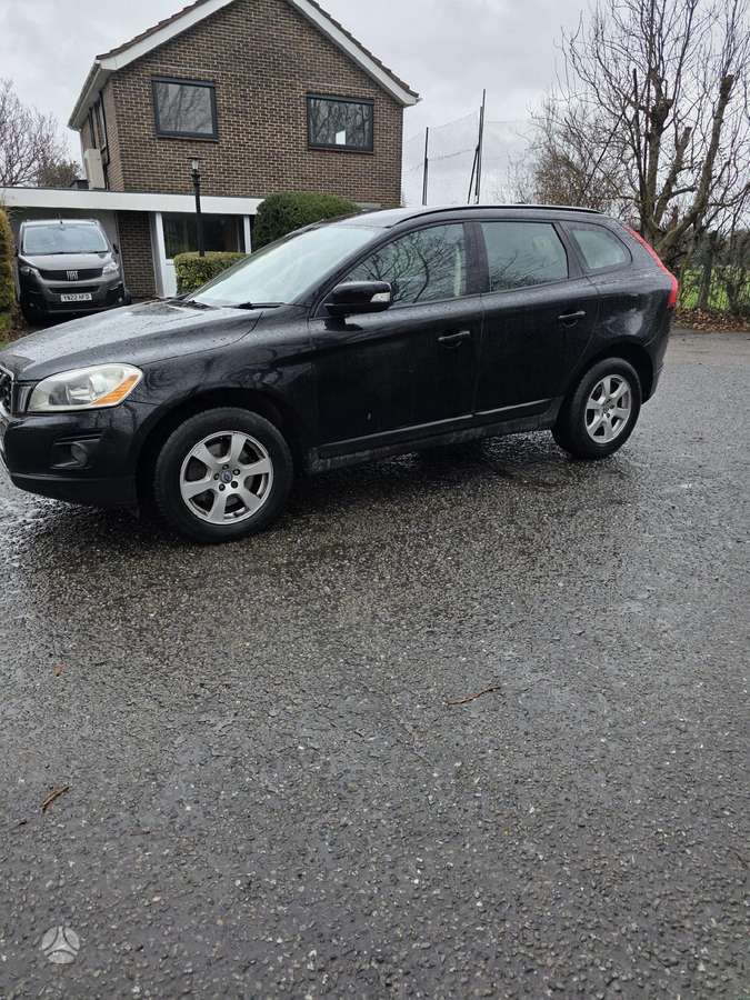 Volvo XC60 детали кузова