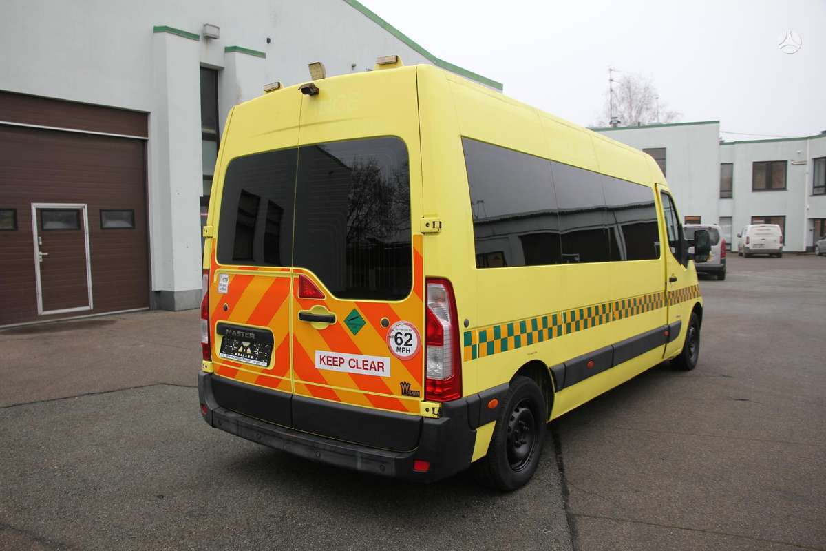 Renault Master, passenger vans