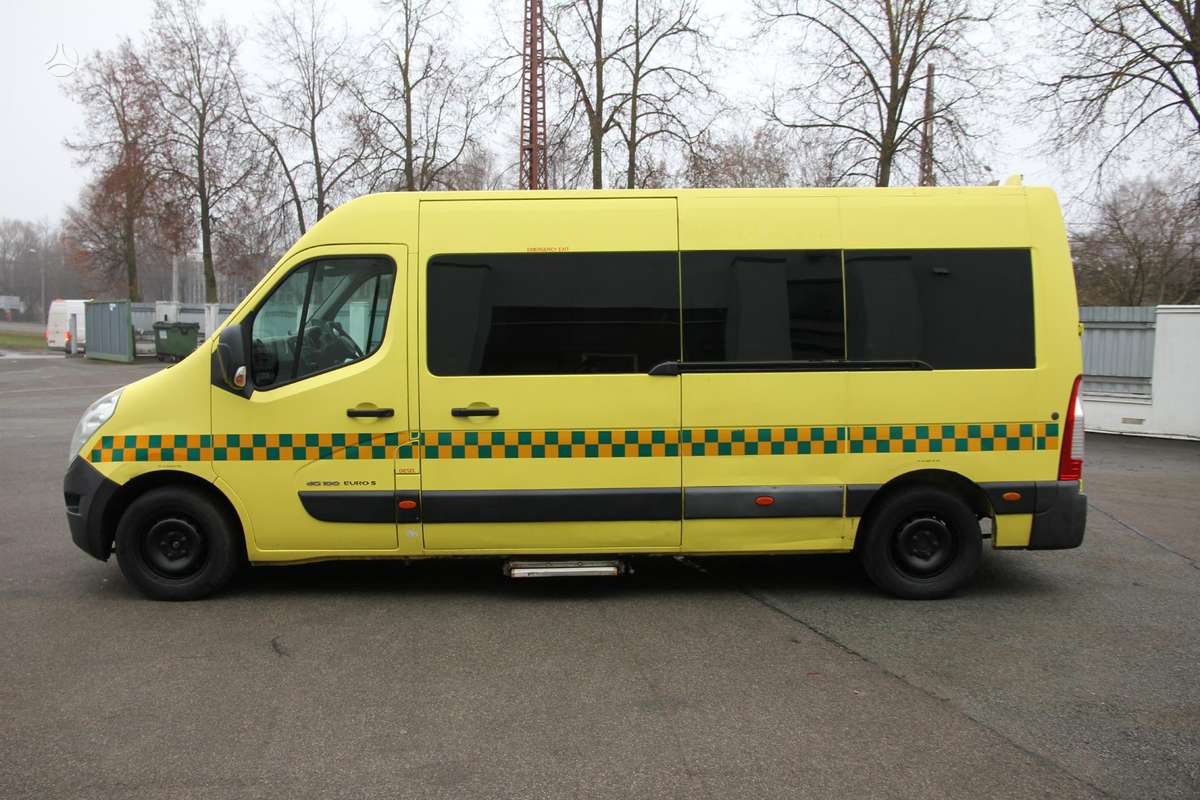Renault Master, passenger vans