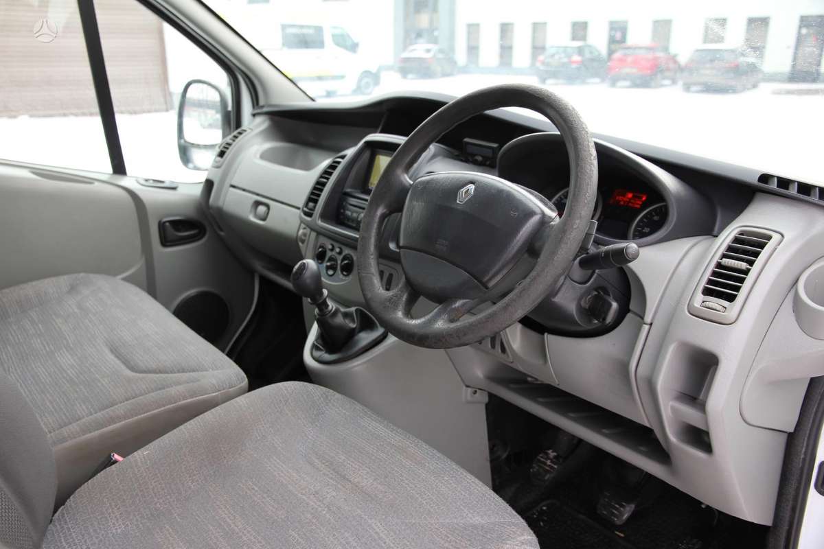 Opel Vivaro, preču