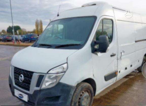 Nissan Nv400, preču