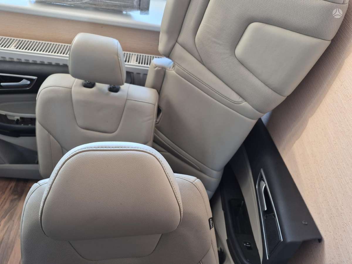 Ford Edge durų apmušalai, sėdynės