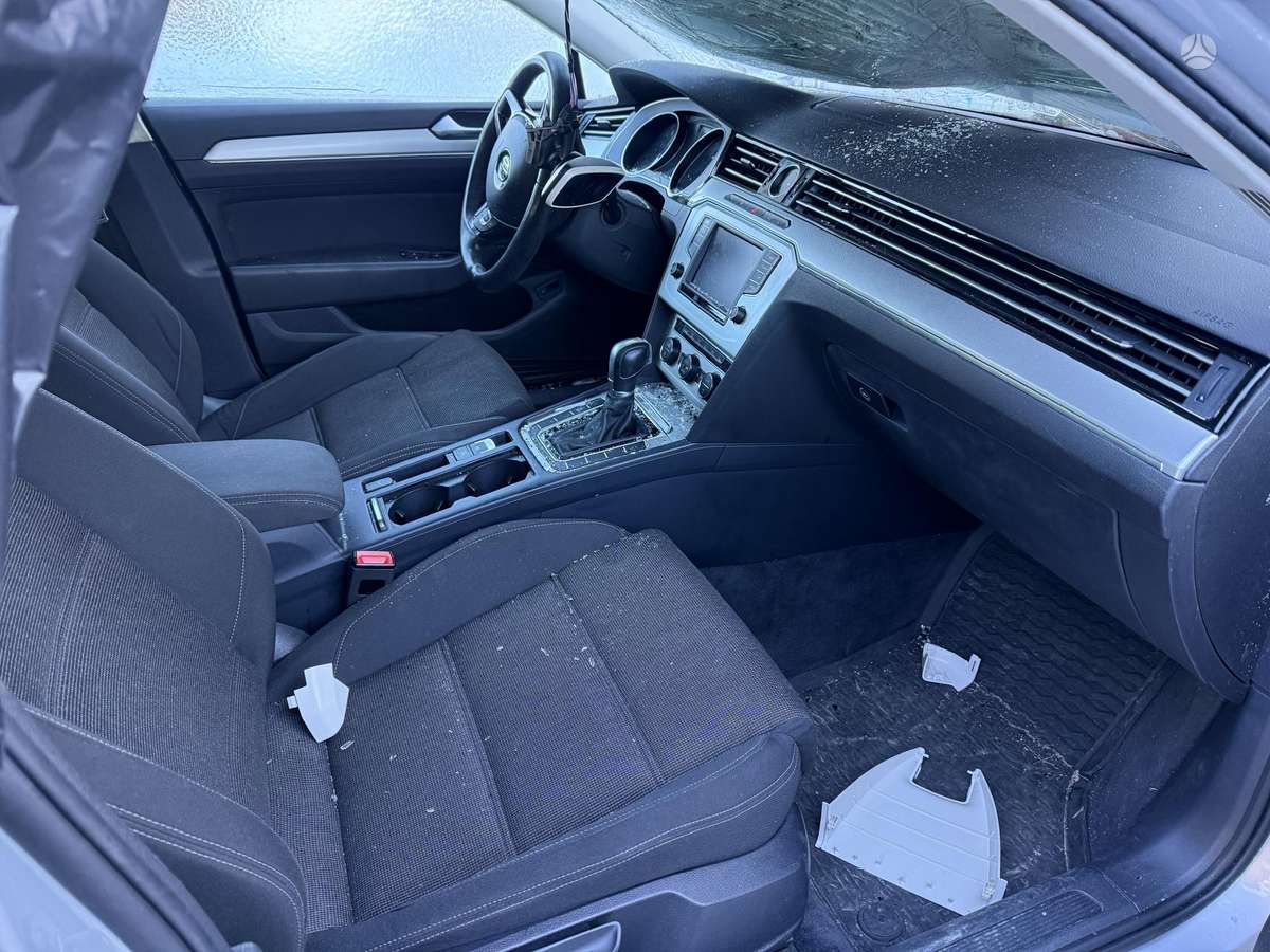 Volkswagen Passat Minsko pl 33a 5angaras