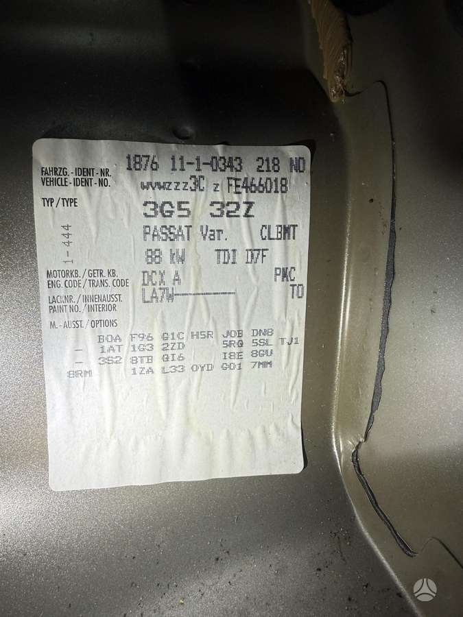 Volkswagen Passat Minsko pl 33a 5angaras