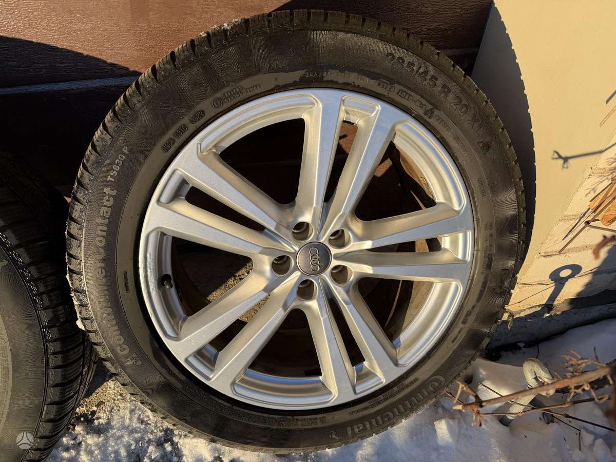 Audi Q7 4M originalus, light alloy, R20