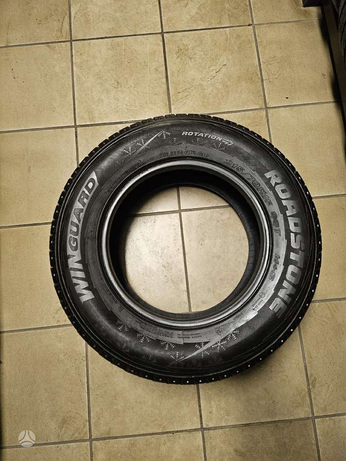Roadstone, winter 215/70 R15