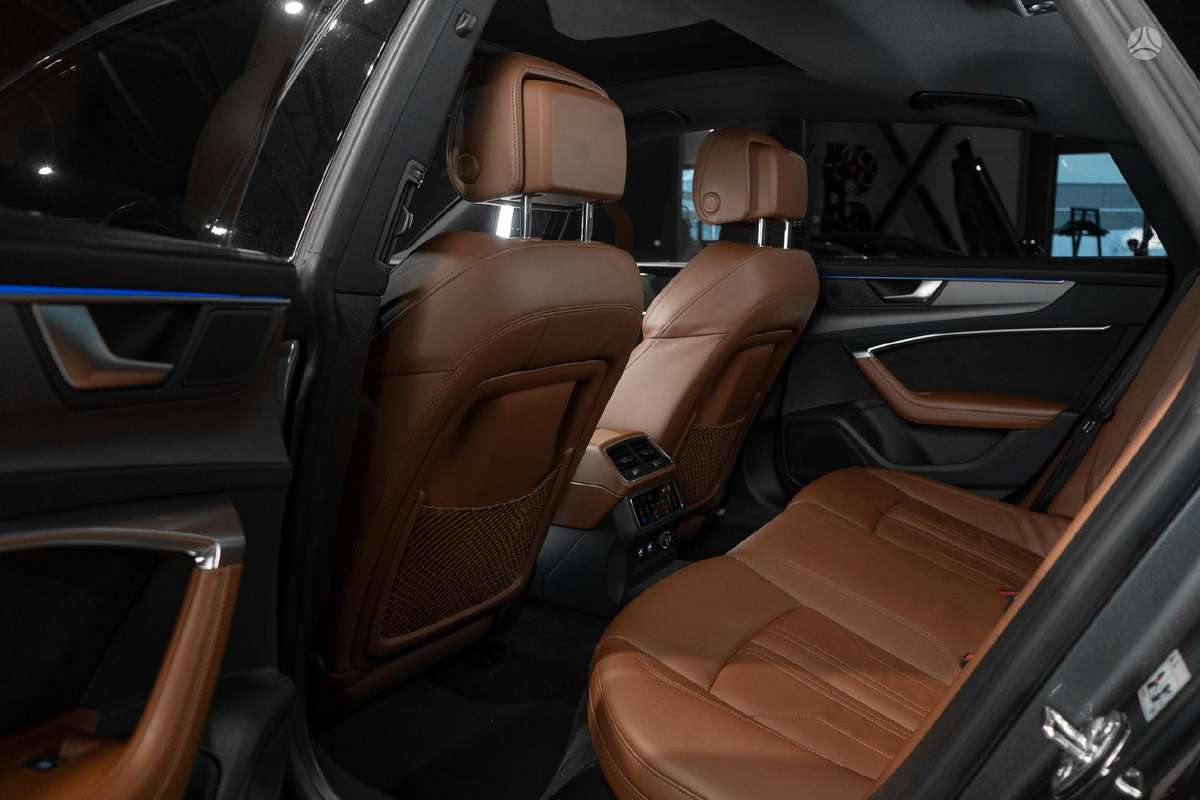 Audi A7, 3.0 l., hatchback