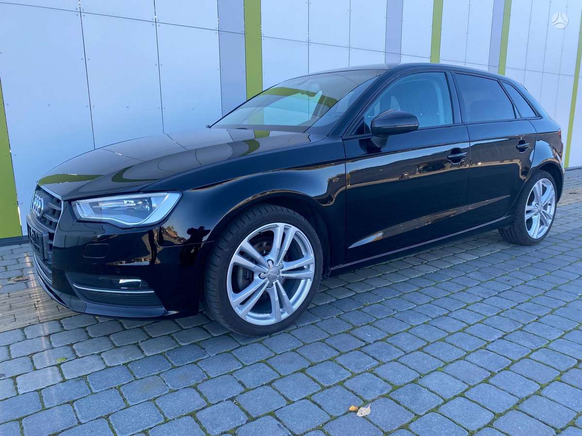Audi A3, 1.6 l., hatchback