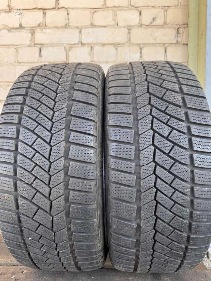 Continental Ts830P, universalios 225/40 R18