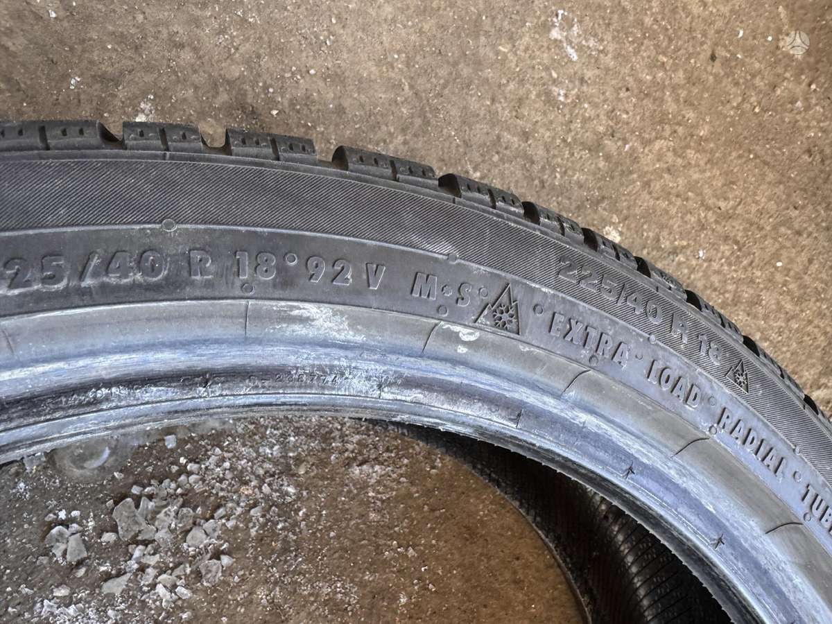 Continental Ts830P, всесезонные 225/40 R18