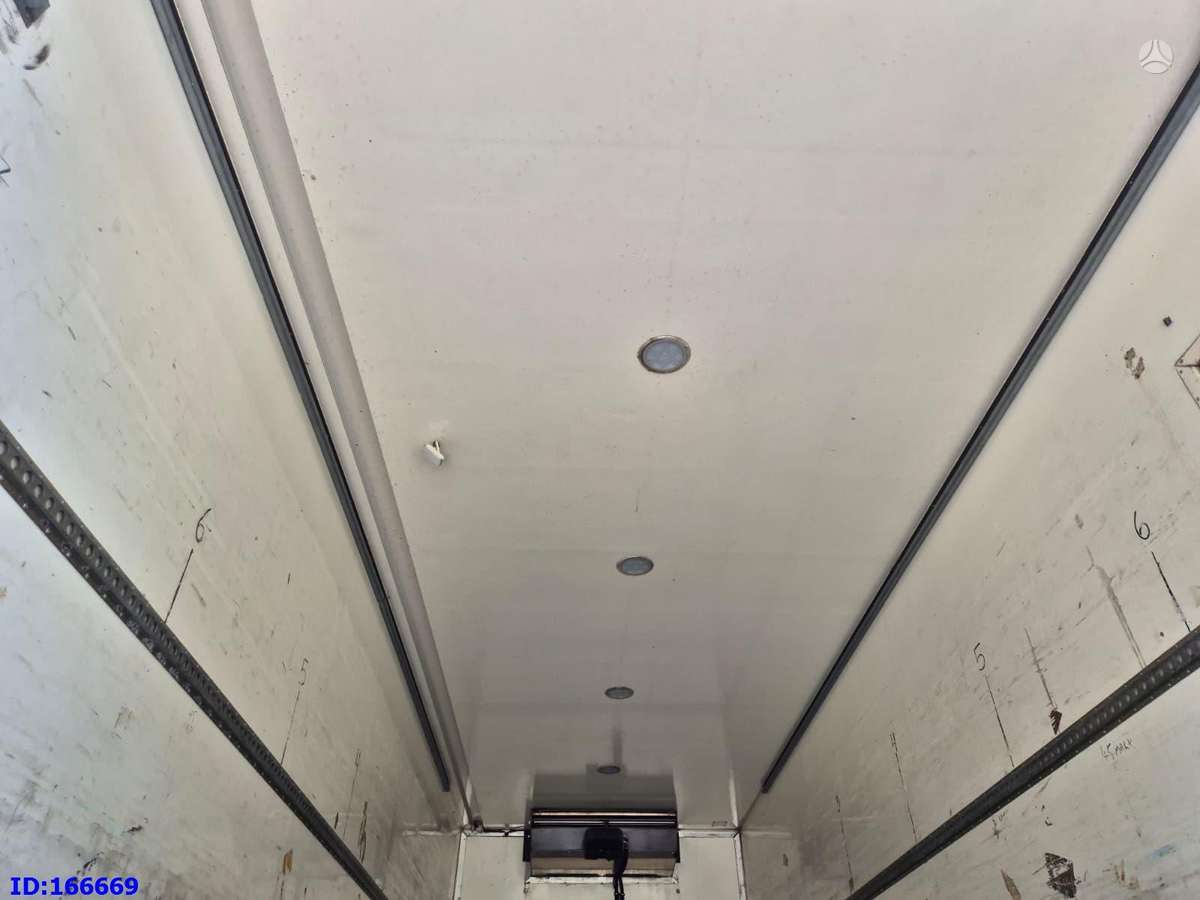 DAF XF 106.460 FAR  6X2 Euro6, рефрижераторы