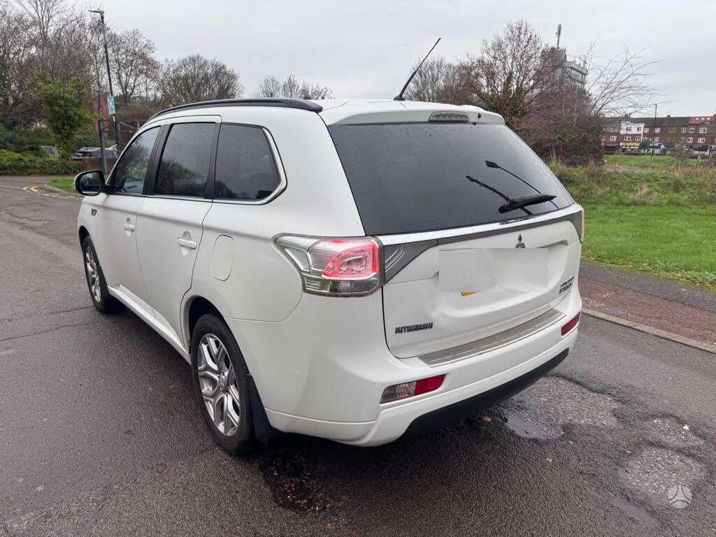 Mitsubishi Outlander 4n14
