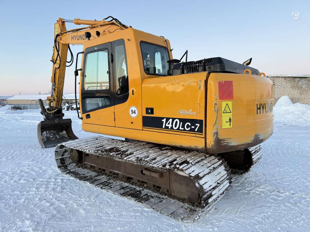 Hyundai Robex 140 LC-7, ekskavatoriai
