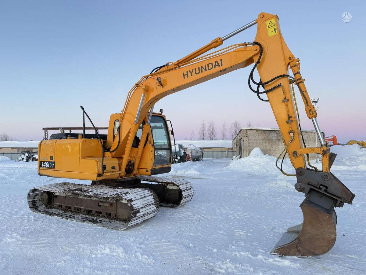 Hyundai Robex 140 LC-7, ekskavatoriai