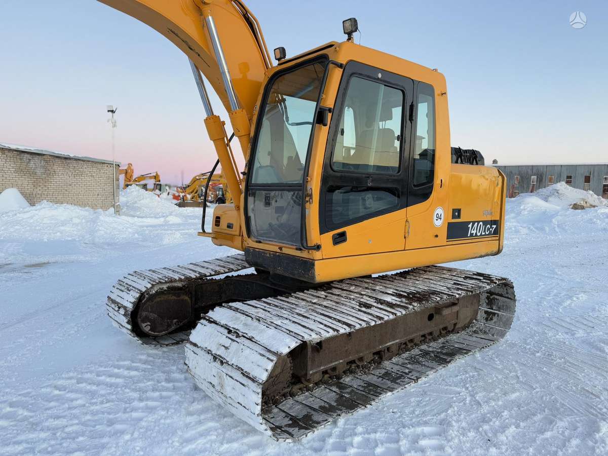 Hyundai Robex 140 LC-7, ekskavatoriai