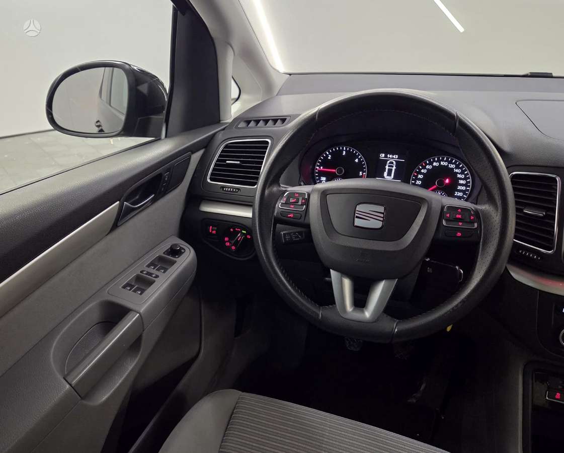 Seat Alhambra, 2.0 l., Минивэн