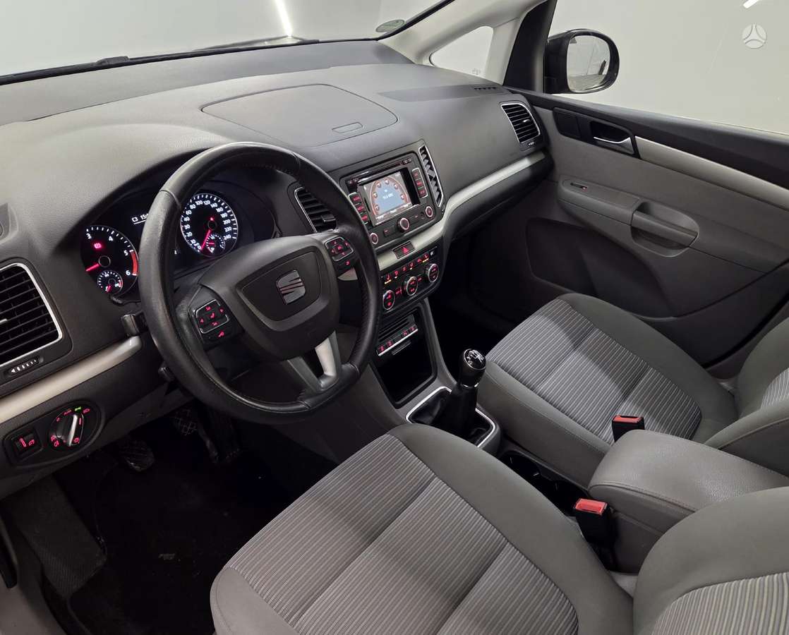 Seat Alhambra, 2.0 l., Минивэн