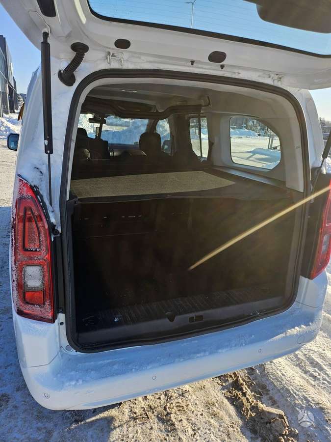 Volkswagen Caddy Maxi, 2.0 l., Минивэн