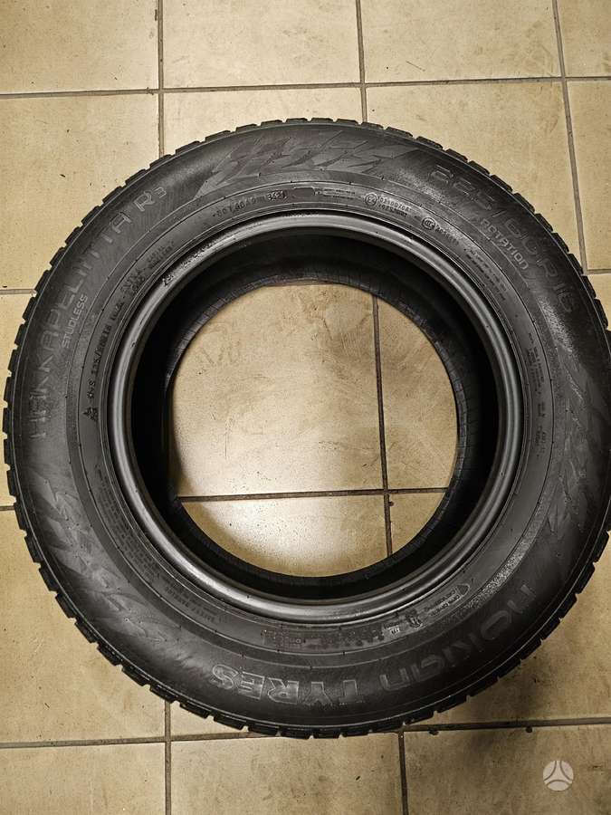 Nokian, winter 225/60 R16