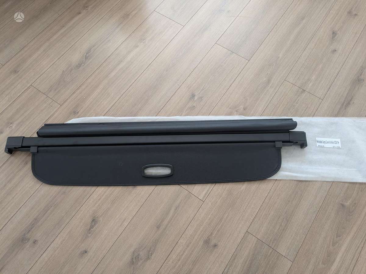 Volvo XC60 kėbulo dalys