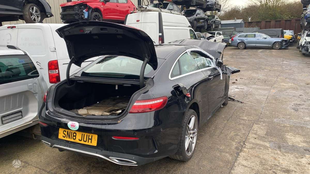 Mercedes-Benz E klasė for parts