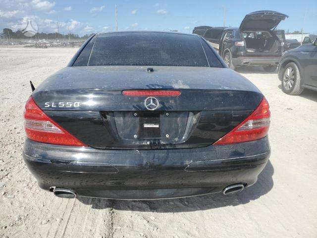 Mercedes-Benz SL550