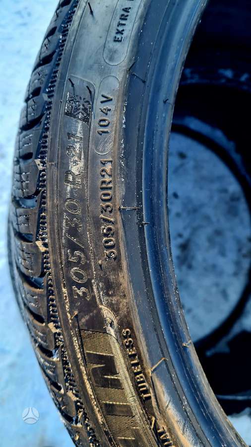 Michelin, winter 305/30 R21