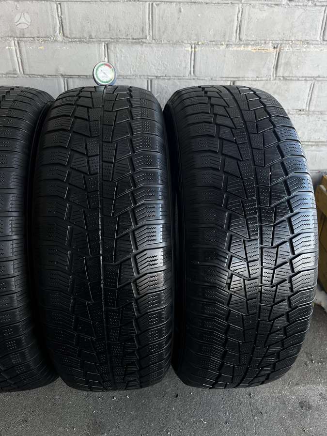 Viking Wintech, winter 235/65 R17