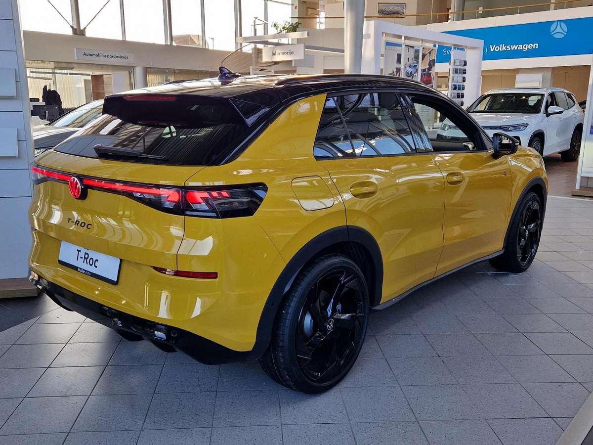 Volkswagen T-Roc - 3