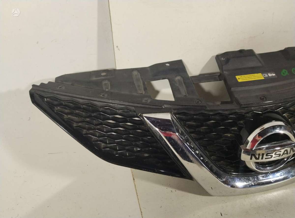 Nissan Qashqai, 623124EA0D, front grill