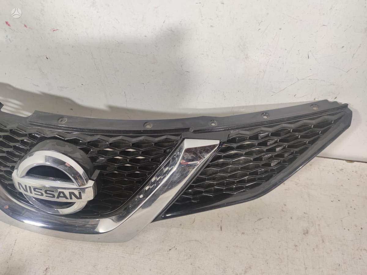 Nissan Qashqai, 623124EA0D, front grill