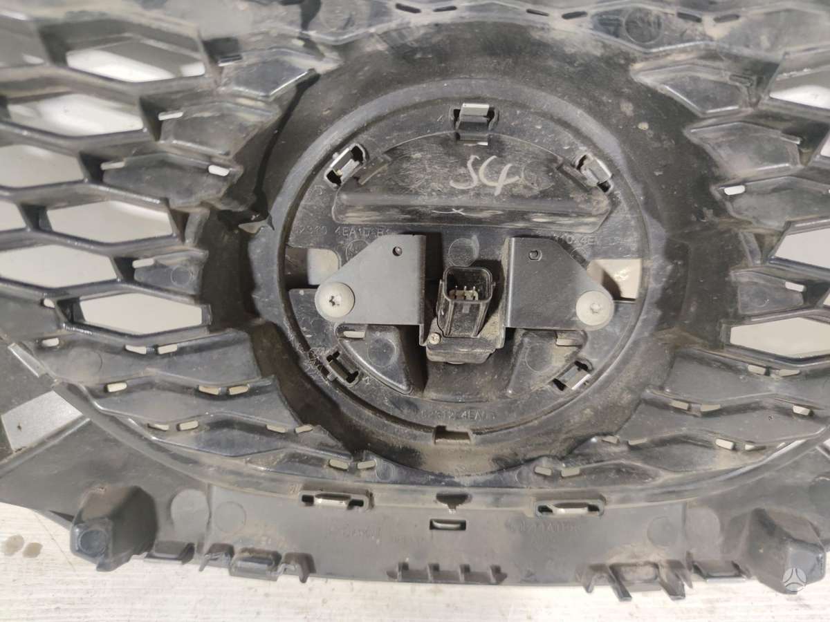 Nissan Qashqai, 623124EA0D, front grill