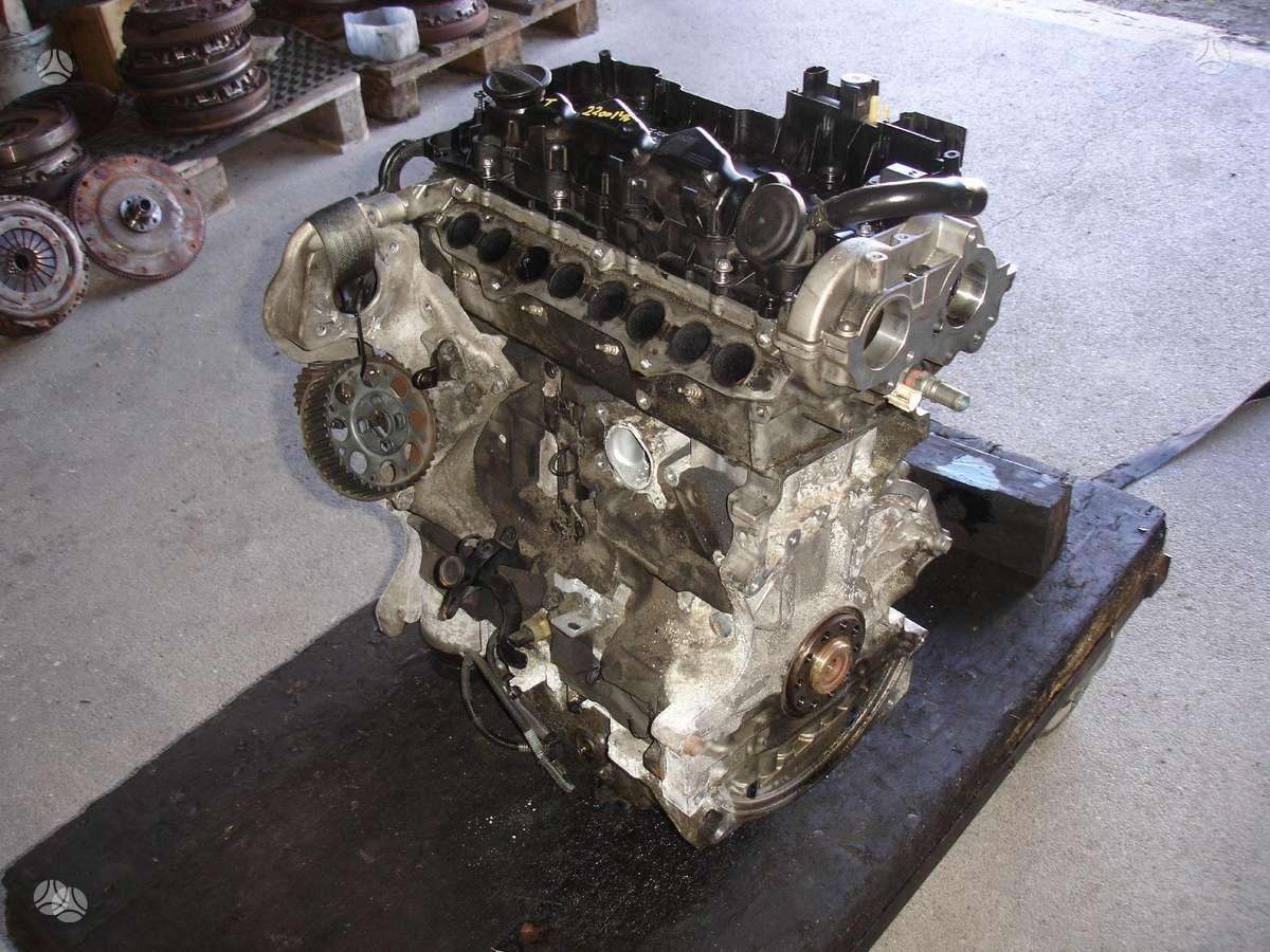 Volvo V40, D4204T8, двигатель