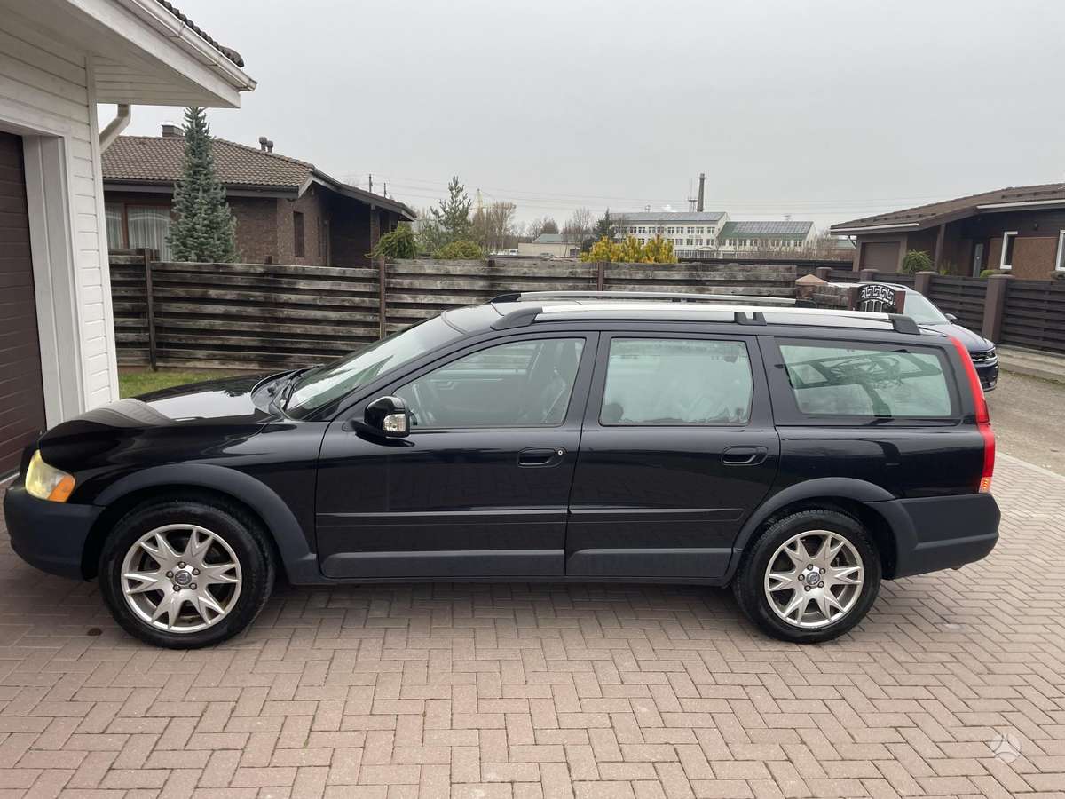 Volvo XC70 - 3