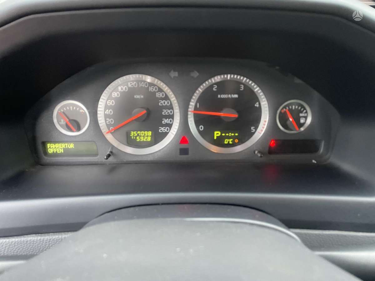 Volvo XC70, 2.4 l., Универсал