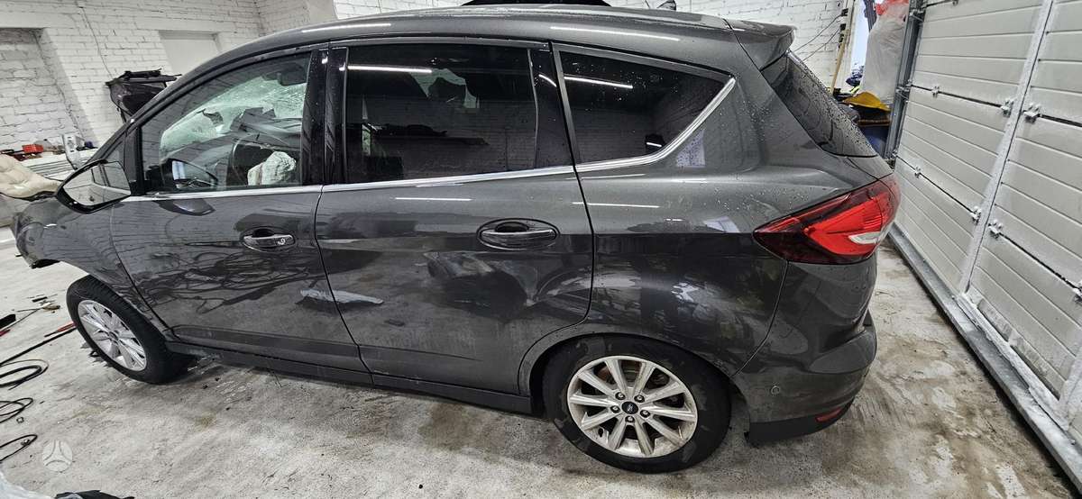 Ford C-MAX for parts