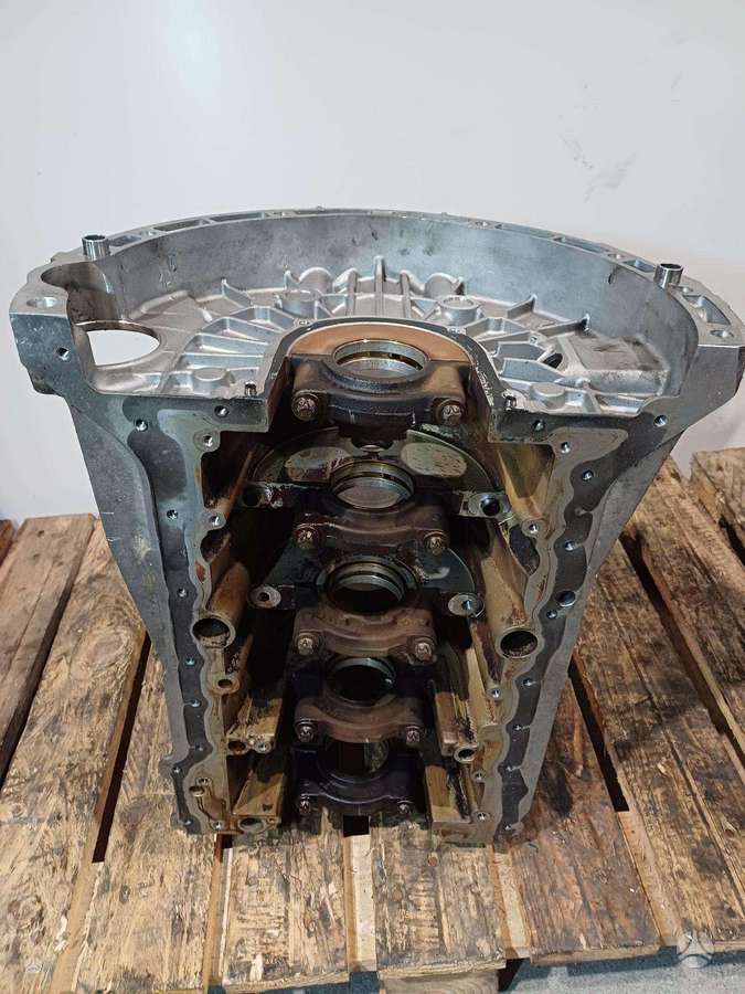 Mercedes-Benz C klasė, 274920, engine