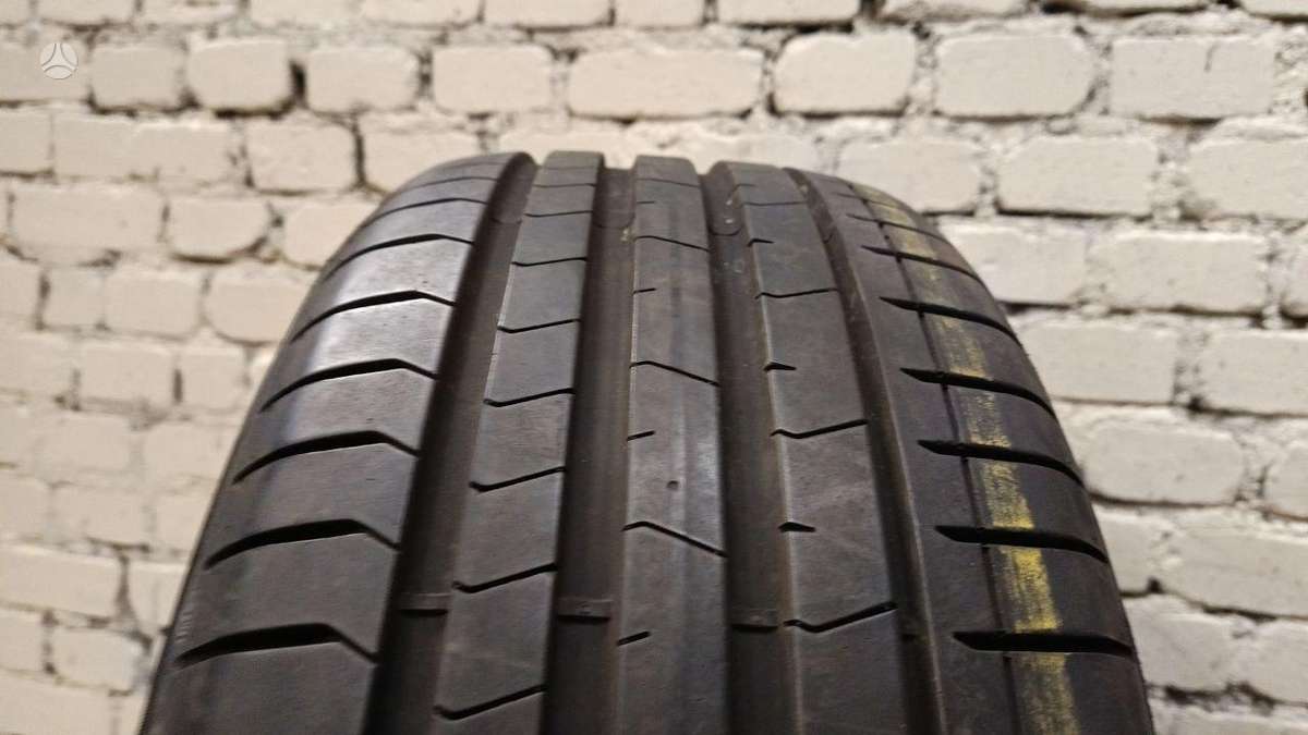 Pirelli P ZERO PZ4, vasarinės 245/40 R21