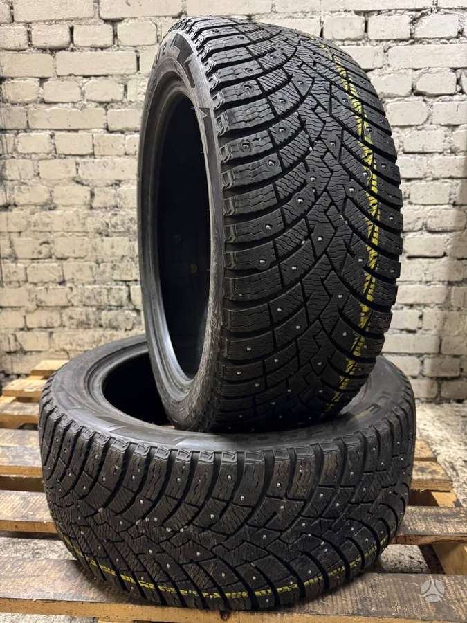 Pirelli Winter Ice Zero 2, зимние 235/45 R18
